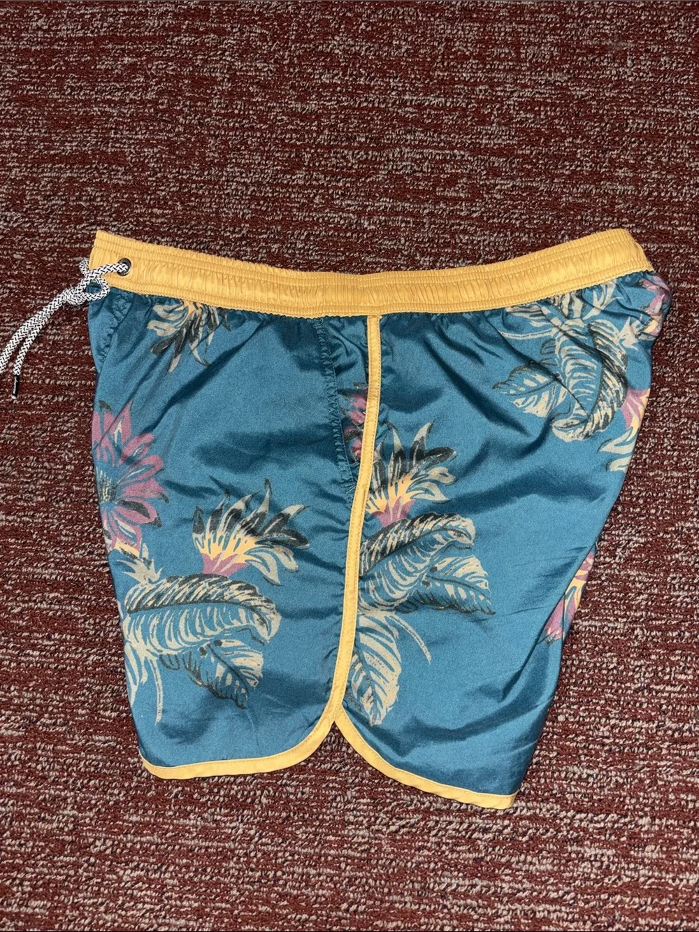 Maamgic 5” swim shorts tropical print chartreuse trim floral print beach XL